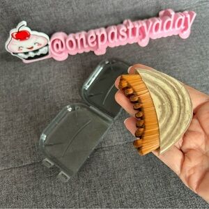 Soft, Lymphatic Contour Face Brush with Travel Case, Clean Beauty, Brown, Gray